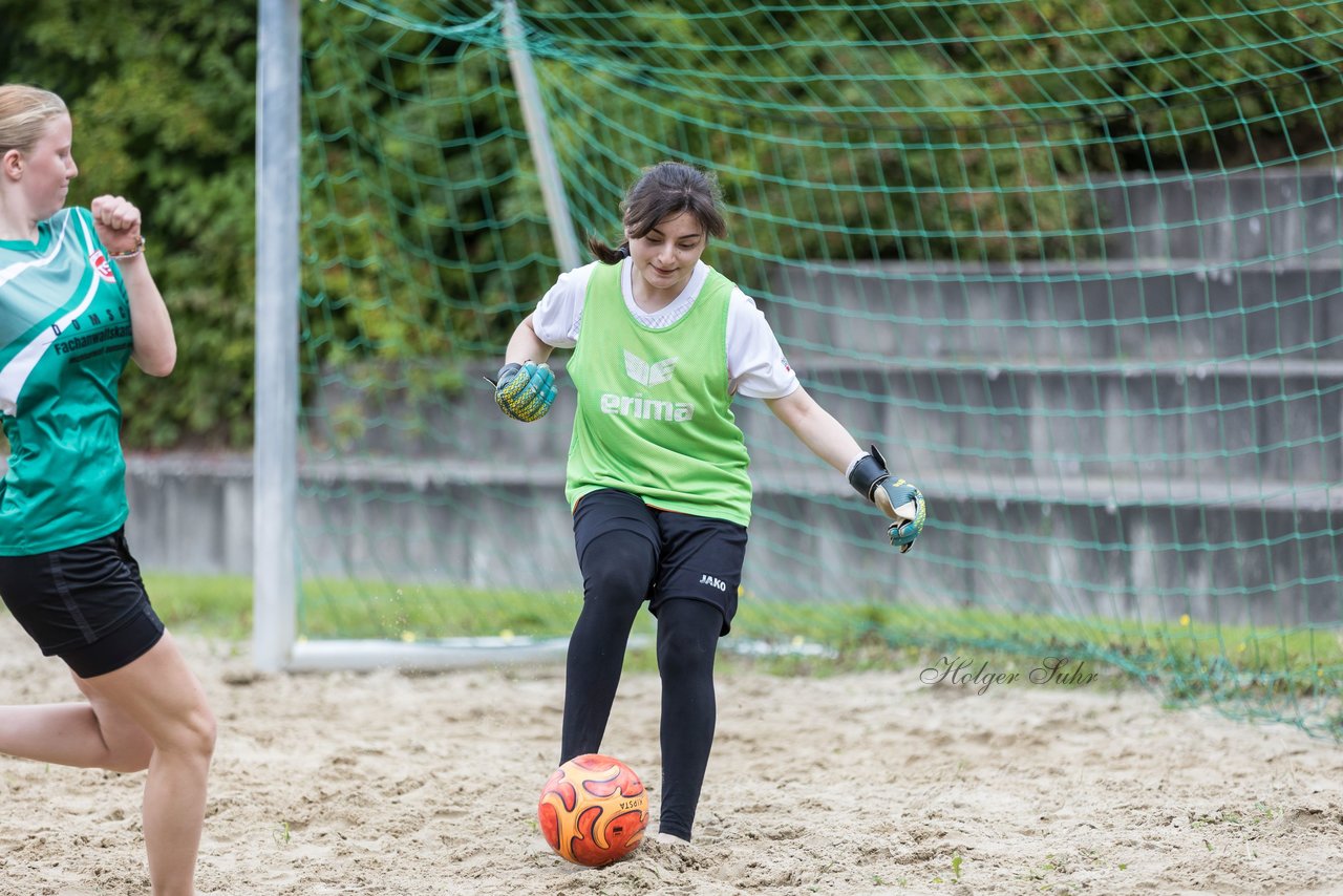 Bild 58 - wBJ/wCJ Beachsoccer Cup